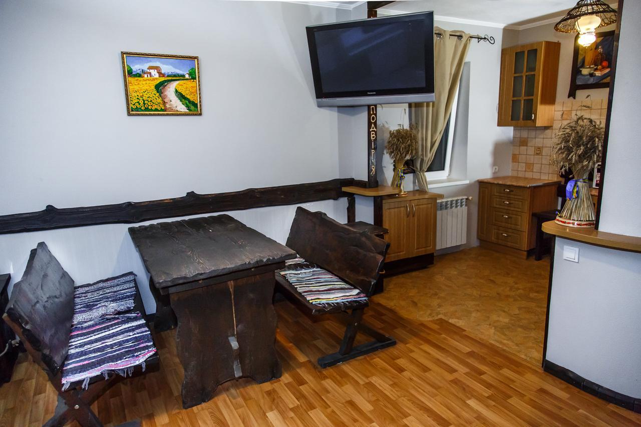Dniprovskiy Dvir Stari Kodaky Exteriör bild